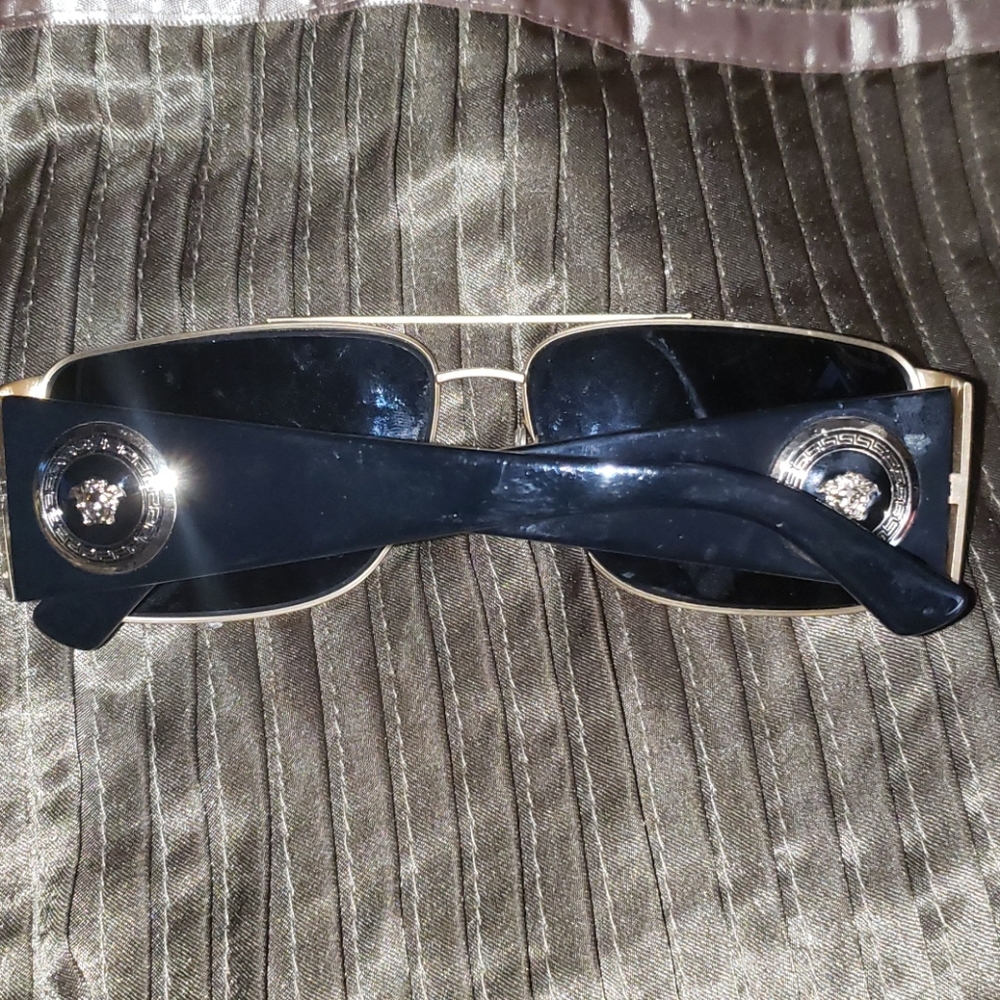 Authentic Versace Sunglasses - image 4